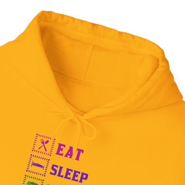 Eat Sleep Game Repeat Hoddie - Image 40