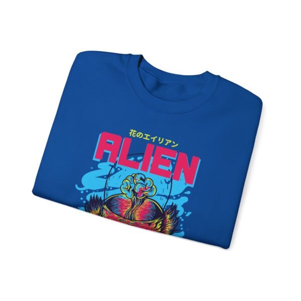 Alien Graphic Retro Vibe Sweatshirt - Image 15
